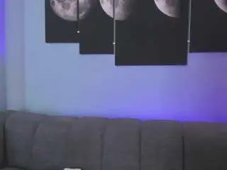 Tatii-moon  live sex cam