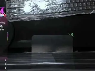 Taylor-hills  live sex cam