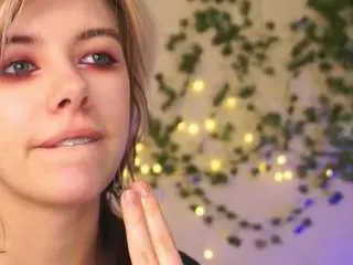 Haydeesarraga  live sex cam