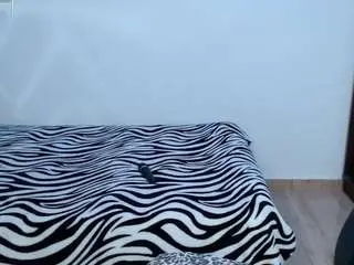 Callmeamber1  live sex cam
