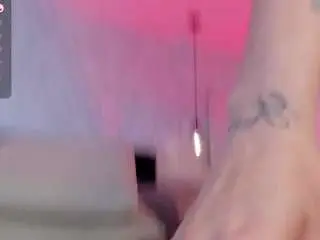 Sasha-wolff  live sex cam