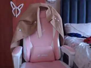 Slendersubtype  live sex cam