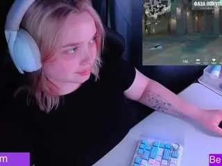 Sofiaadams  live sex cam