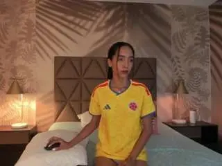 Vanessaskinny  live sex cam