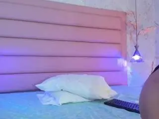 Vanessaskinny  live sex cam