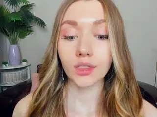 Vernettamecannic  live sex cam
