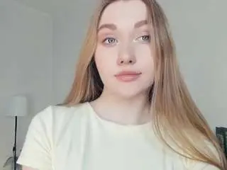 Vernettamecannic  live sex cam