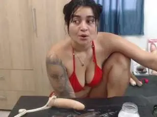 Andreitatrujillo22  live sex cam