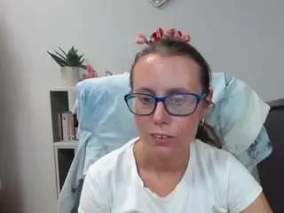 Lizzysparkle  live sex cam