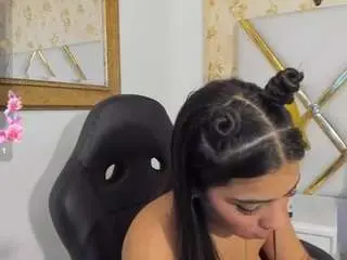 Sussyfox  live sex cam