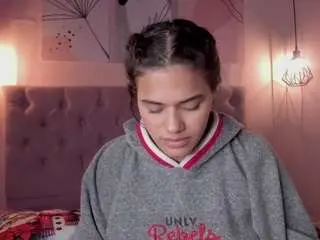 Atenajb  live sex cam