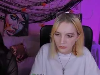 Bad-veya  live sex cam