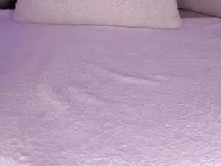 Cuttehanna18  live sex cam