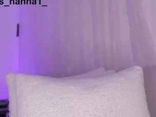 Cuttehanna18  live sex cam