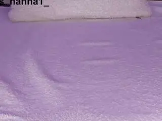 Cuttehanna18  live sex cam