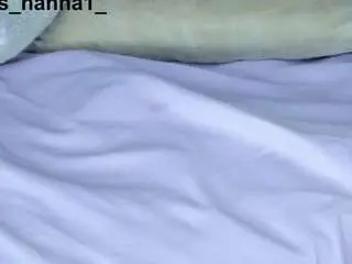 Cuttehanna18  live sex cam