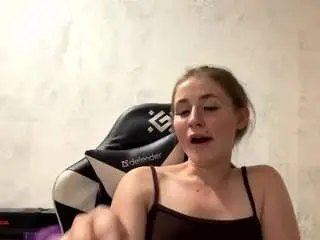 Erinherner  live sex cam