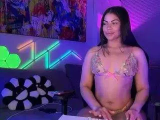 Kanary  live sex cam