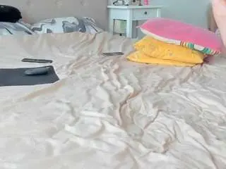 Mariemarie96  live sex cam