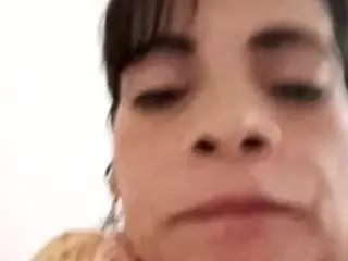 Medinaginasusana  live sex cam