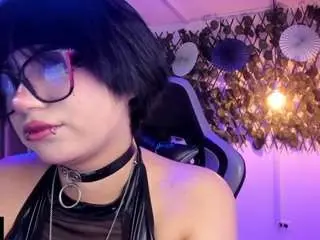 Kiittygang  live sex cam