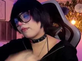 Kiittygang  live sex cam