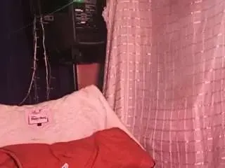 Lainsaciableintensaindomable  live sex cam