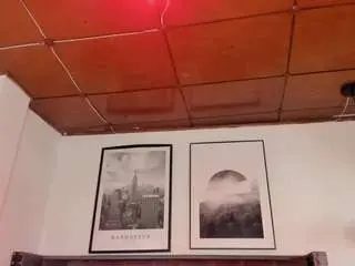 Alaia-cute  live sex cam