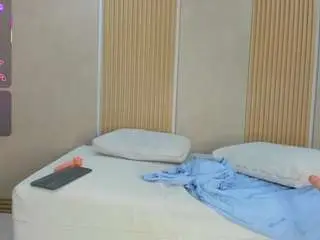 Alika-voss  live sex cam