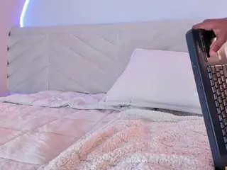 Amy-miller2  live sex cam