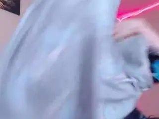 Flexyyylexyyyy  live sex cam