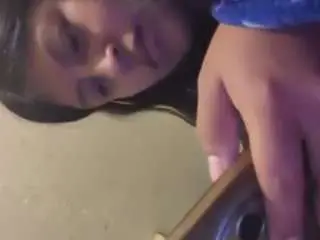 Kumy2002  live sex cam