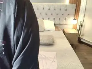 Moriahstorm  live sex cam