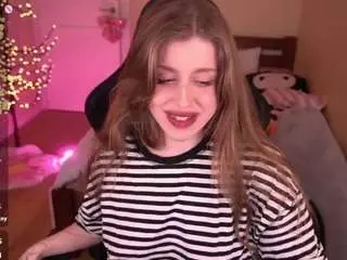 Onlypenny  live sex cam