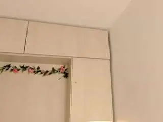 Taarawilson  live sex cam