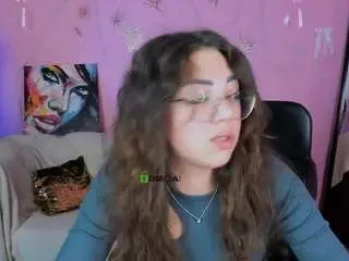 Kiki-swan  live sex cam