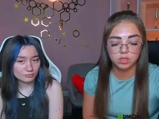 Kiki-swan  live sex cam