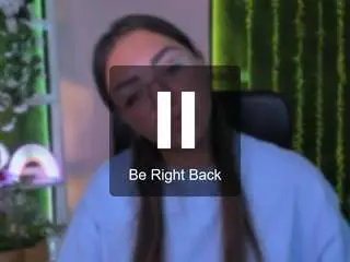 Kiki-swan  live sex cam