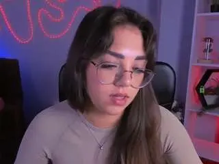 Kiki-swan  live sex cam