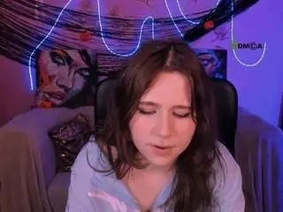Kiki-swan  live sex cam