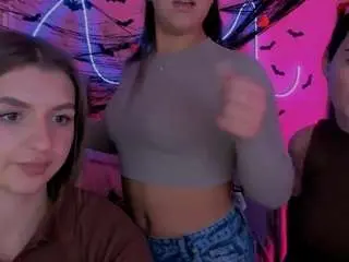 Kiki-swan  live sex cam