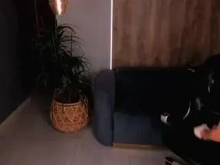 Mollyjones  live sex cam