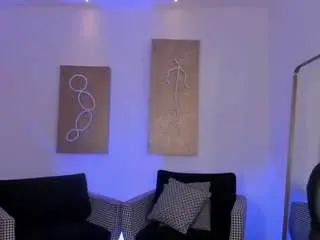 Mollyjones  live sex cam