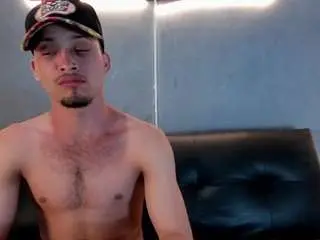 Tesoromalibu  live sex cam