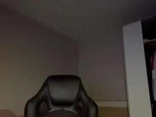 Cynthiasusmilch  live sex cam
