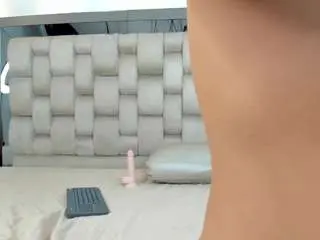 Evonny-becker  live sex cam