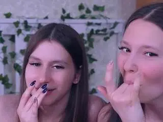 Glennadell  live sex cam