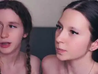 Glennadell  live sex cam