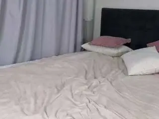 Ilaleftridge  live sex cam