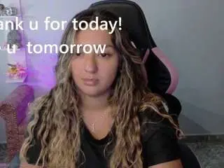 Melaanyluckk  live sex cam